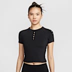 Nike One Fitted Women's Dri-FIT Cropped Short-Sleeve Top