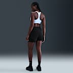 Shorts 2 en 1 de 13 cm para mujer Nike Universa