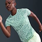 Haut de running à manches courtes Dri-FIT Nike Swift pour femme