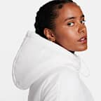 Løstsiddende Nike Sportswear Classic Therma-FIT-dynejakke med hætte til kvinder