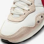 Nike Venture Runner Women's Shoe