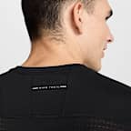 Kortærmet Nike Solar Chase Dri-FIT ADV-løbetrøje til mænd