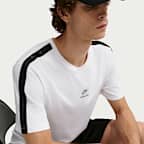 Nike Sportswear Men's Short-Sleeve T-Shirt