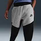 Nike Sportswear Tech Fleece-sæt i to dele med fuld lynlås til småbørn