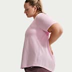 Nike Sportswear Club Essentials Women's T-Shirt (Plus Size)