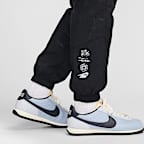 Nike Sportswear Men's Breaking Lined Windrunner Trousers