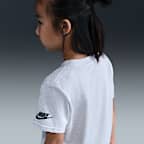 Playera de manga corta de tejido Knit Family para niños talla pequeña Nike Club