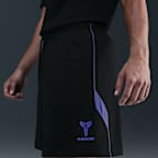 Shorts de fútbol Kobe Dri-FIT 6" del FC Barcelona visitante