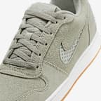 ナイキ エバノン LOW プレミアム ウィメンズシューズ