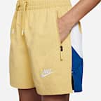 Nike Sportswear Amplify Older Kids' Woven Shorts