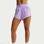 Shorts de correr Dri-FIT ADV de tiro medio de 8 cm con forro de ropa interior para mujer Nike AeroSwift