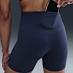 Shorts de ciclismo de tiro alto de 13 cm para mujer Nike Zenvy