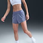 Shorts de correr Dri-FIT de tiro medio de 7 cm con forro de ropa interior para mujer Nike Swift
