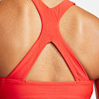 Top de bikini para mujer Nike Hydralock Fusion