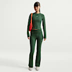 Långärmad ribbstickad topp med tajt passform Nike Sportswear Chill Knit för kvinnor