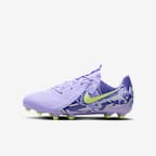 Nike Jr. Phantom GX 2 Academy Little/Big Kids' Multi-Ground Low-Top Soccer Cleats