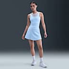 Nike One Fitted 女款 Dri-FIT 短版背心上衣