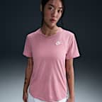 Nike Sportswear Club Essentials Women's T-Shirt