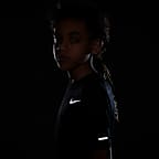 Nike Dri-FIT Miler Older Kids' (Boys') Training Top