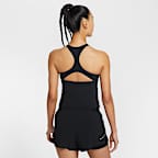 เสื้อกล้ามบราผู้หญิงซัพพอร์ตระดับกลางเสริมฟองน้ำ Nike