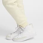 กางเกงจ๊อกกิ้งเด็กโต Nike Club Fleece