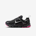 Black/Anthracite/Pink Blast/Metallic Platinum