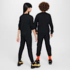 Conjunto de entrenamiento para niños talla grande Nike Sportswear