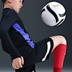 FC Barcelona Strike Away Kobe Pre-Match-Fußball-Drill-Oberteil mit Dri-FIT-Technologie (ältere Kinder)