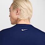 Nike Sportswear Men's Long-Sleeve Tee