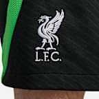 Liverpool FC Strike 男款 Nike Dri-FIT 針織足球短褲