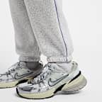 ナイキ スポーツウェア フェニックス フリース ウィメンズ オーバーサイズド ハイウエスト グラフィック パンツ