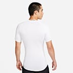 Nike Pro Men's Dri-FIT Tight Short-Sleeve Fitness Top