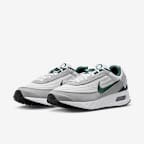 Nike College Air Max Verse (Michigan State) Men's Shoes