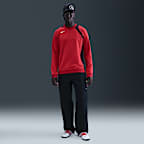 Playera de fútbol de cuello redondo Repel para hombre Nike Total 90