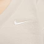 Sudadera cropped de cuello en V para mujer Nike Sportswear Phoenix Fleece
