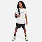 Nike Sportswear Repeat Older Kids' (Boys') T-Shirt