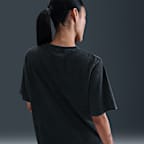 Nike Women's Loose Short-Sleeve Basketball T-Shirt