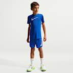 Playera de entrenamiento de manga corta Dri-FIT para niño talla grande Nike Trophy23