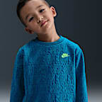 Conjunto de 2 piezas con pants Novelty para niños talla pequeña Nike Glow With Me