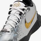 Tenis de básquetbol para niños grandes LeBron XXI SE