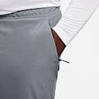 Pants versátiles Dri-FIT de pierna entallada para hombre Nike Unlimited