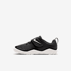 Black/Anthracite/Summit White/White