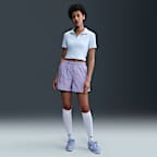 Nike Sportswear Classic Wovens Women's Mid-Rise Shorts