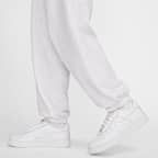Nike Sportswear Club Fleece Women's Mid-Rise Oversized Sweatpants