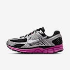 Off Noir/Fire Pink/Photon Dust/Metallic Silver