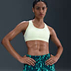 Shorts Dri-FIT estampados con forro de ropa interior para mujer Nike One