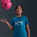 Kylian Mbappé Academy voetbalshirt met korte mouwen en Dri-FIT voor kids