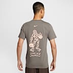Nike Men's T-Shirt