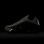 ナイキ ショックス R4 ウィメンズシューズ