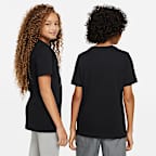 Nike Sportswear Older Kids' T-Shirt